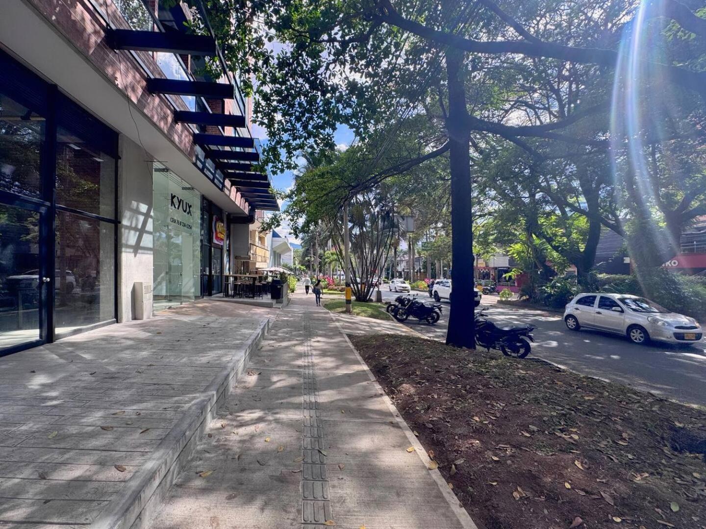 1br Near Unicentro, Upb & 2nd Parque Laureles Medellín