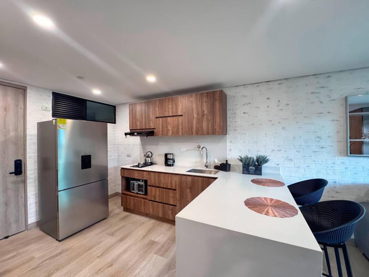 1br Near Unicentro, Upb & 2nd Parque Laureles Apartamento Medellín